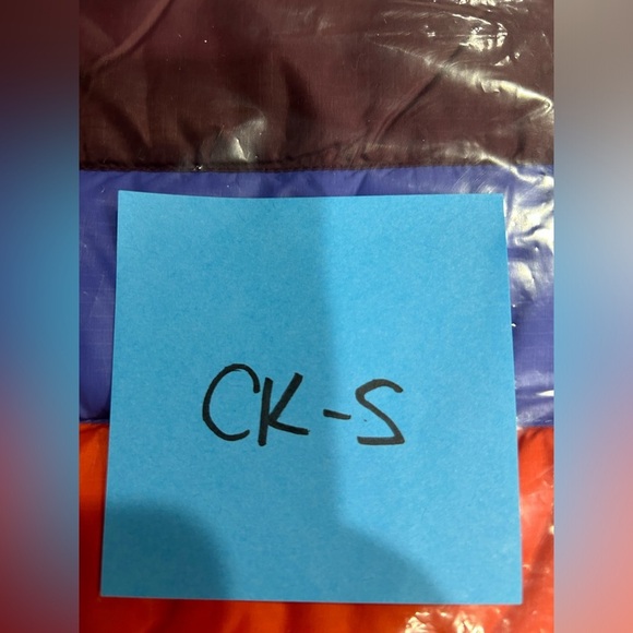 Cotopaxi Women's 1X Fuego Hooded Down Jacket Wine Stripes Maroon Blue NWT - Picture 15 of 15